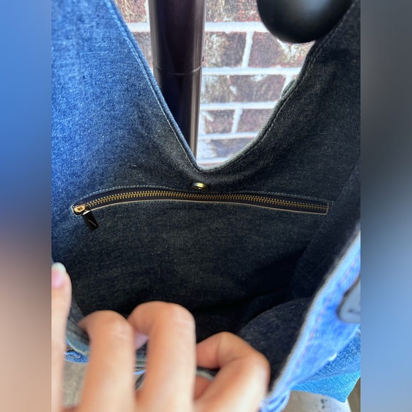 Handmade Triangle Shoulder bag Upcycled Vintage Denim Laidback Jeans Purse - Picture 5 of 10